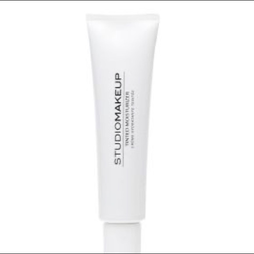 Studio Makeup Tinted Moisturizer